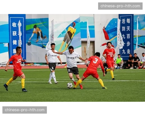 竞赛委员会提议修改出界球规定，鼓励加快边路传中发球节奏以提升观赏性